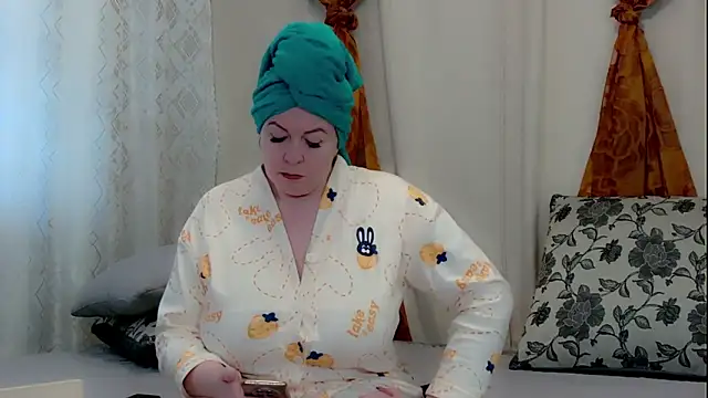 Snapshot of FreeMyFire chatting on 01/15/25, 02:27 FreeMyFire online show from 01/15/25, 02:27