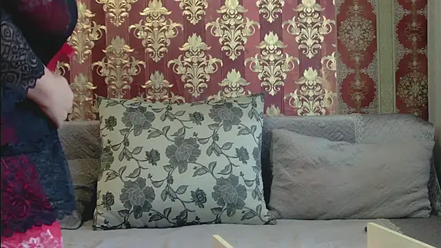 Snapshot of FreeMyFire chatting on 10/24/25, 01:57 FreeMyFire online show from 10/24/25, 01:57