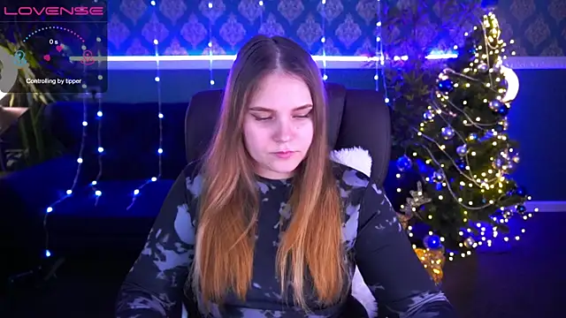 Snapshot of VinnaSky chatting on 12/21/24, 07:38 VinnaSky online show from 12/21/24, 07:38