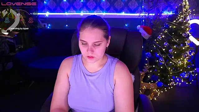 Snapshot of VinnaSky chatting on 12/30/24, 06:42 VinnaSky online show from 12/30/24, 06:42