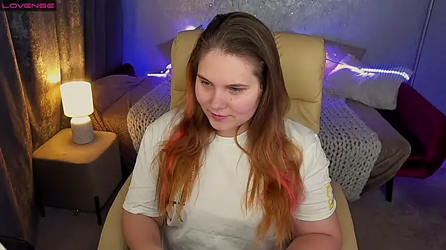 Snapshot of VinnaSky chatting on 01/19/25, 06:53 VinnaSky online show from 01/19/25, 06:53