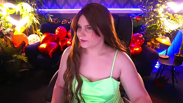 Snapshot of VinnaSky chatting on 02/17/25, 08:04 VinnaSky online show from 02/17/25, 08:04