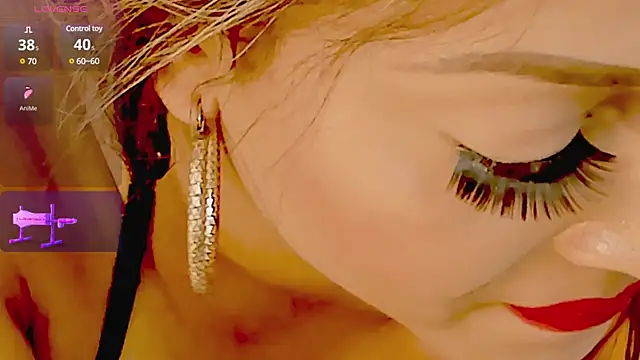 zarahdivousi online show from 03/21/25, 09:45