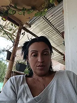 zullyxhot online show from 06/11/26, 05:22