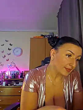 Hotangel75 online show from 02/06/26, 06:22