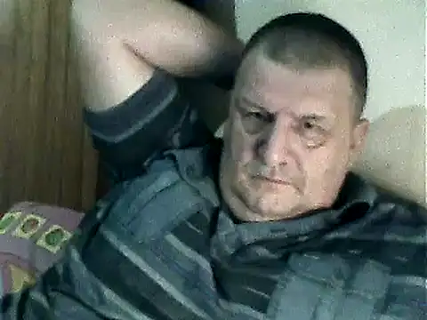 Vyrtous579 online show from 12/28/24, 03:26