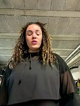 Clara-xoxo online show from 01/16/26, 08:51