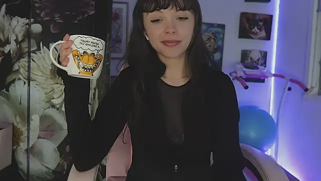 makiyahbelle online show from 04/18/26, 11:14