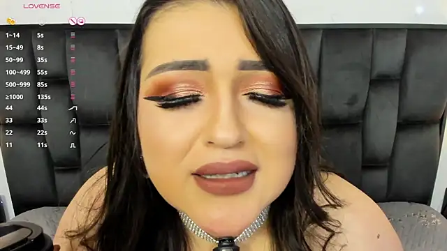 Snapshot of MartinaMadisson chatting on 03/10/25, 08:37 MartinaMadisson online show from 03/10/25, 08:37