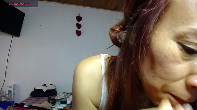 Snapshot of cristin_doll_ chatting on 02/20/25, 02:46 cristin doll online show from 02/20/25, 02:46