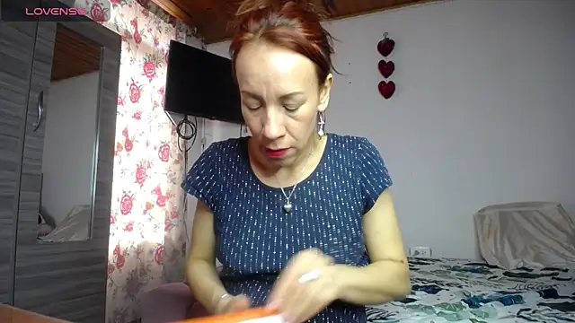 Snapshot of cristin_doll_ chatting on 03/03/25, 02:26 cristin doll online show from 03/03/25, 02:26