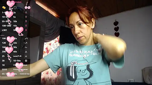 Snapshot of cristin_doll_ chatting on 03/17/25, 08:19 cristin doll online show from 03/17/25, 08:19