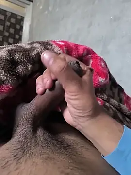 winterison online show from 12/04/25, 03:05