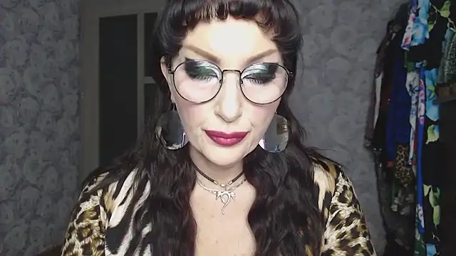 Aziza1 online show from 12/22/25, 02:03