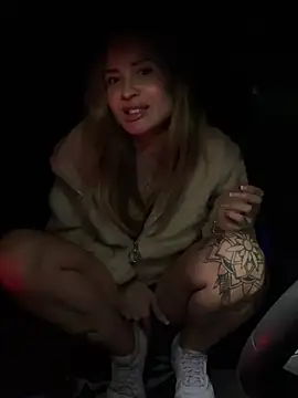 Etwas neugierig online show from 03/11/25, 06:52