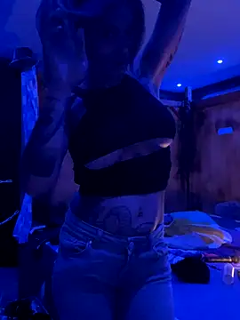 Etwas neugierig online show from 10/02/25, 02:57