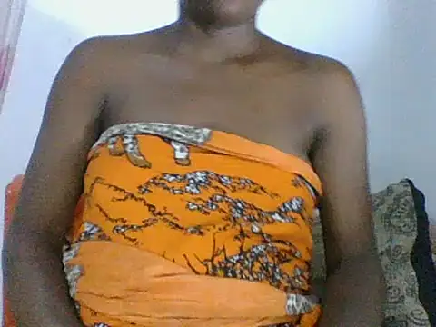 Snapshot of Hamie_sexy chatting on 02/24/25, 05:09 Hamie sexy online show from 02/24/25, 05:09