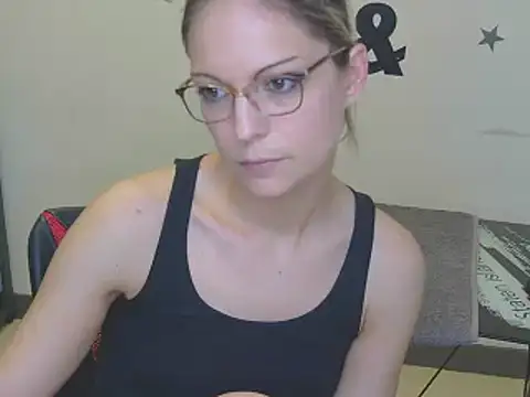 alixfeeling online show from 12/30/24, 03:57