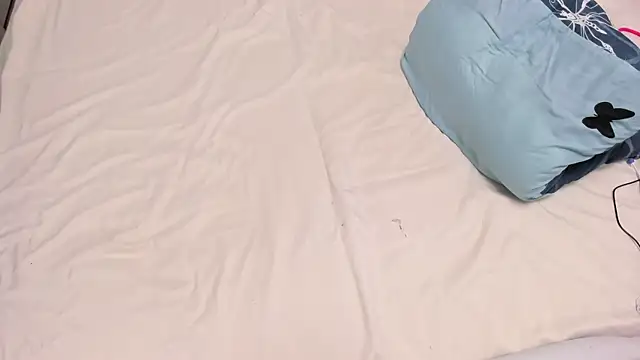 Eziliz online show from 03/03/25, 02:48