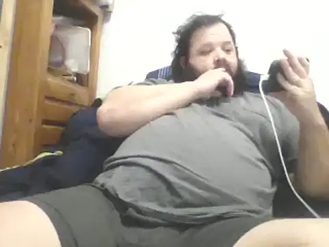 Strongbutgentle36 online show from 01/01/25, 05:01