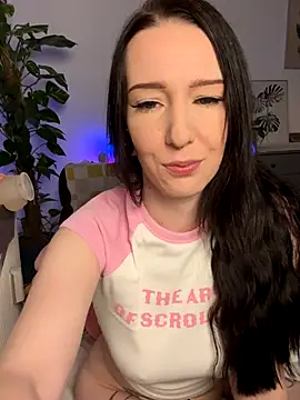 Trixie-Tainted online show from 09/27/25, 12:32