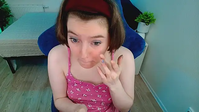 CranberryHot online show from 09/12/25, 01:17