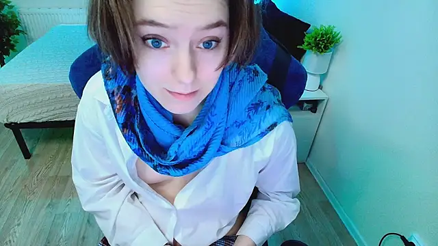 CranberryHot online show from 09/29/25, 05:23