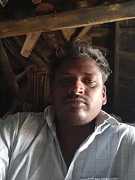 Snapshot of rohanhotguy chatting on 02/26/26, 08:13 rohanhotguy online show from 02/26/26, 08:13