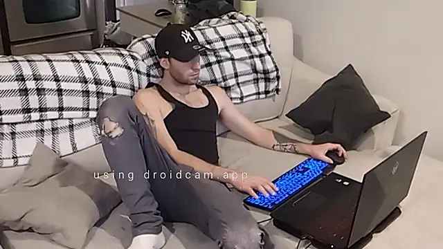 jijicool1 online show from 12/05/25, 05:38