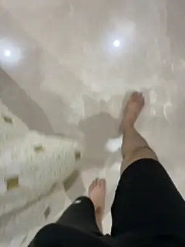 arju9699 online show from 10/30/25, 10:32