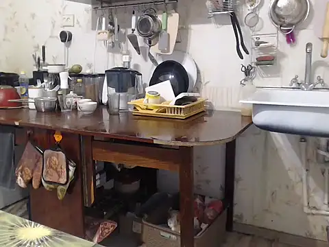 mimimi28 online show from 12/14/24, 08:29