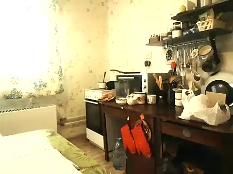 mimimi28 online show from 02/16/26, 07:04