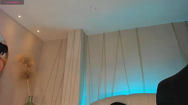 MorganHicks online show from 02/09/25, 10:53