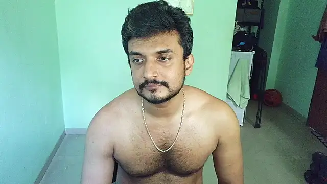 Snapshot of daringcutie chatting on 06/18/26, 08:25 daringcutie online show from 06/18/26, 08:25