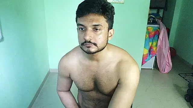 Snapshot of daringcutie chatting on 07/12/26, 05:42 daringcutie online show from 07/12/26, 05:42