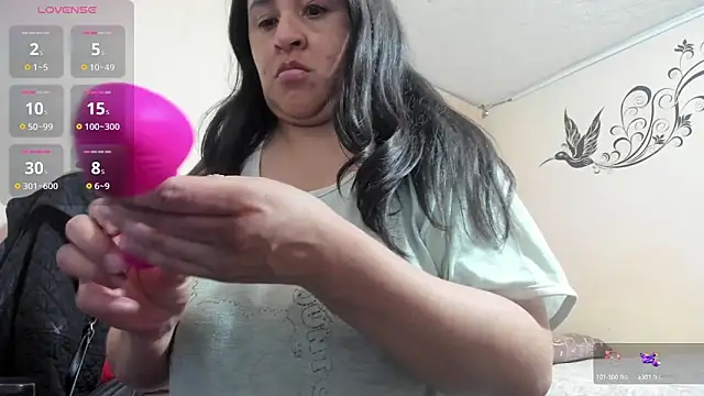 latinfemale online show from 02/03/25, 01:52