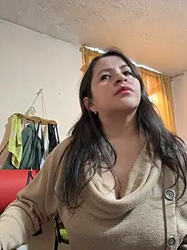 latinfemale online show from 03/05/26, 07:54