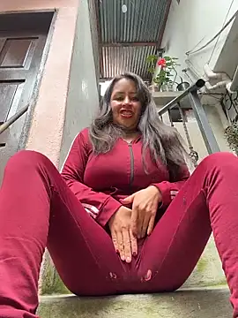 latinfemale online show from 03/06/26, 04:25