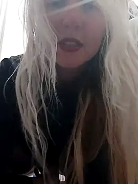 Snapshot of Mllesha74000 chatting on 02/27/25, 03:37 Mllesha74000 online show from 02/27/25, 03:37