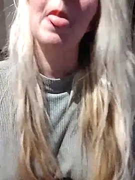 Mllesha74000 online show from 02/01/26, 06:50