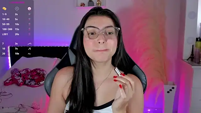 esmeralda colllins online show from 03/22/25, 12:46