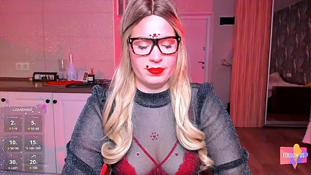 HotTiffani online show from 02/14/26, 07:16