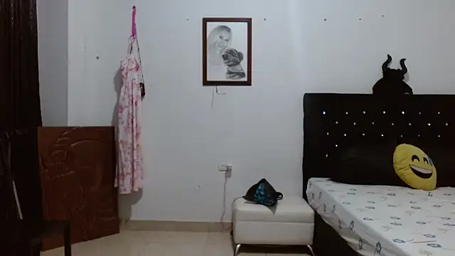 venuz mendoza20 online show from 04/21/26, 02:01