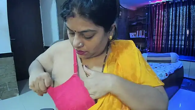 tarivishu23 online show from 10/18/25, 01:52