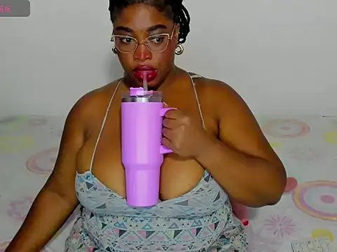 NinaGrey  online show from 03/21/26, 11:41