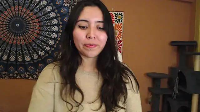 Snapshot of IntimateTales chatting on 01/07/25, 06:56 IntimateTales online show from 01/07/25, 06:56