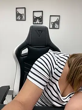 KellyBrooklyn  online show from 03/20/25, 01:15