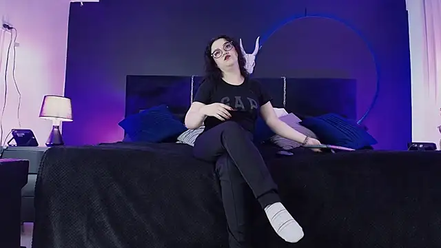  Jade 16 online show from 03/12/26, 11:38