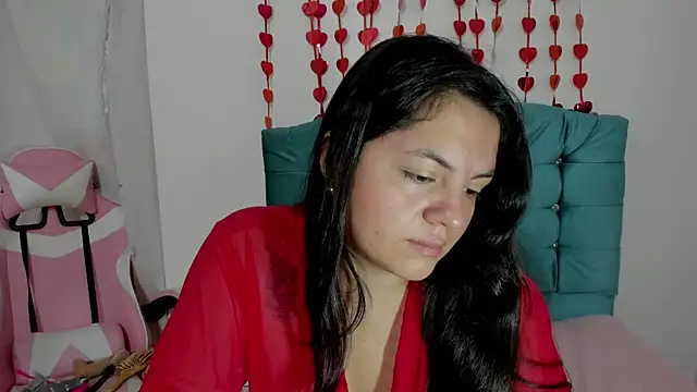 Snapshot of Anal_Milky_Momma chatting on 02/28/25, 01:36 Anal Milky Momma online show from 02/28/25, 01:36