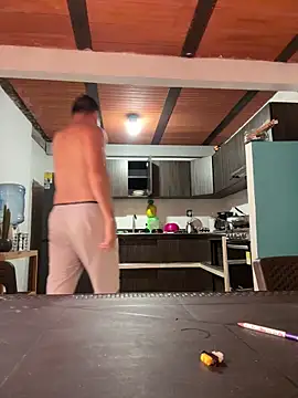 Snapshot of xavier_1988 chatting on 01/22/25, 04:33 xavier 1988 online show from 01/22/25, 04:33